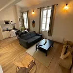 Superbe Duplex Au Pied Du Tram Et De La Gare アパート