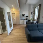 Superbe Duplex Au Pied Du Tram Et De La Gare