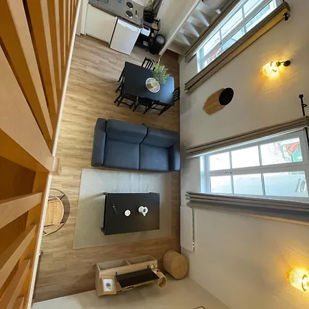 Superbe Duplex Au Pied Du Tram Et De La Gare *