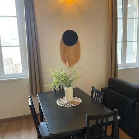 Apartmán Superbe Duplex Au Pied Du Tram Et De La Gare Bordeaux