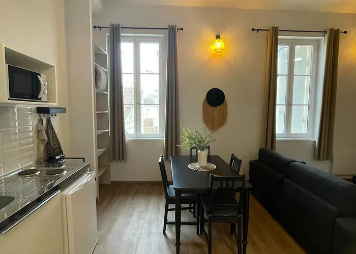 Superbe Duplex Au Pied Du Tram Et De La Gare Bordeaux